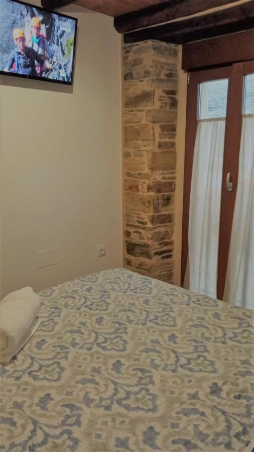 Apartamentos Fons Sacrata A Fonsagrada Kültér fotó
